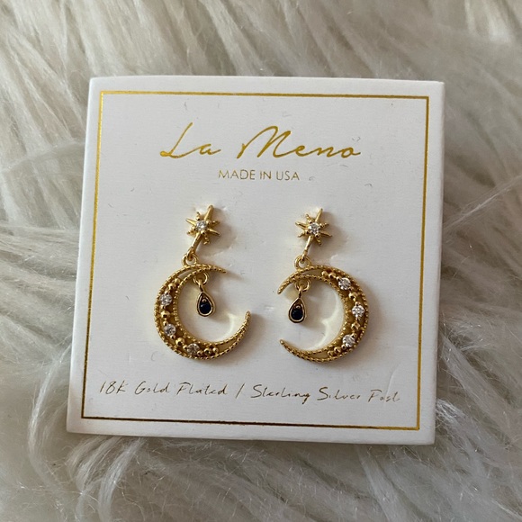 NWT 18k gold plated sterling silver post crescent moon drop earrings - Picture 3 of 3